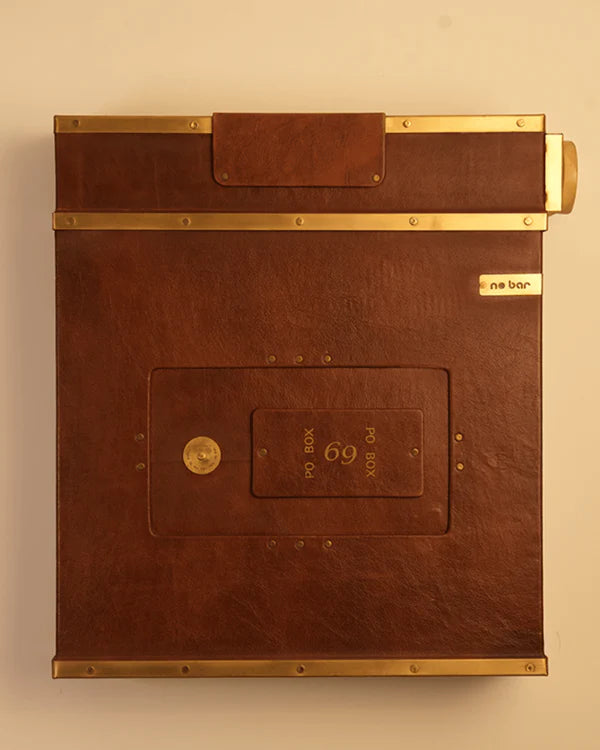 P.O.Box 69 Luxe Wall Bar