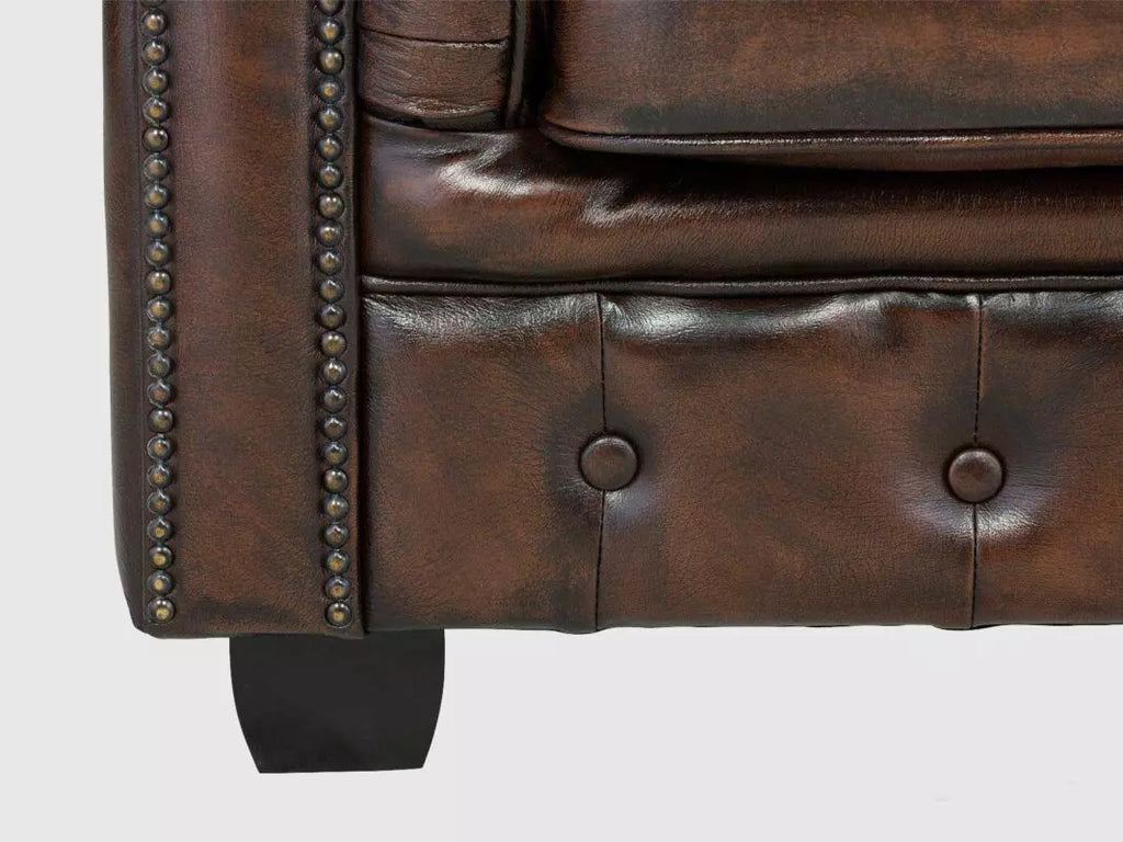 Traditional Chesterfield One Seater