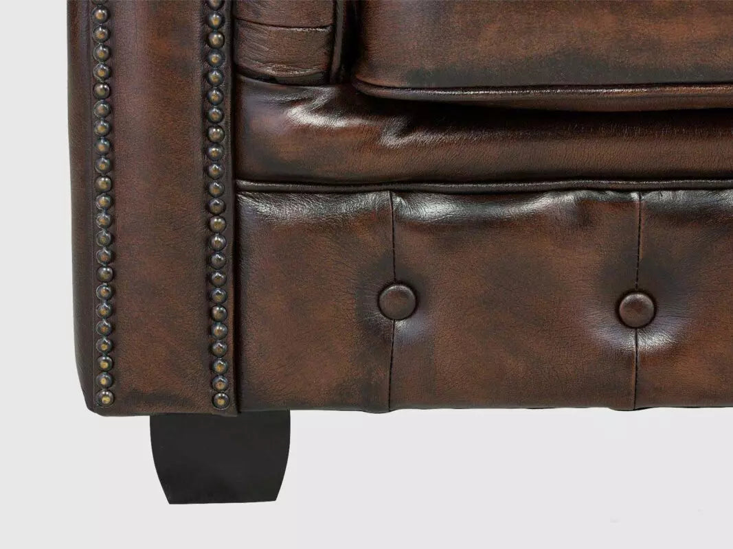 Traditional Chesterfield One Seater