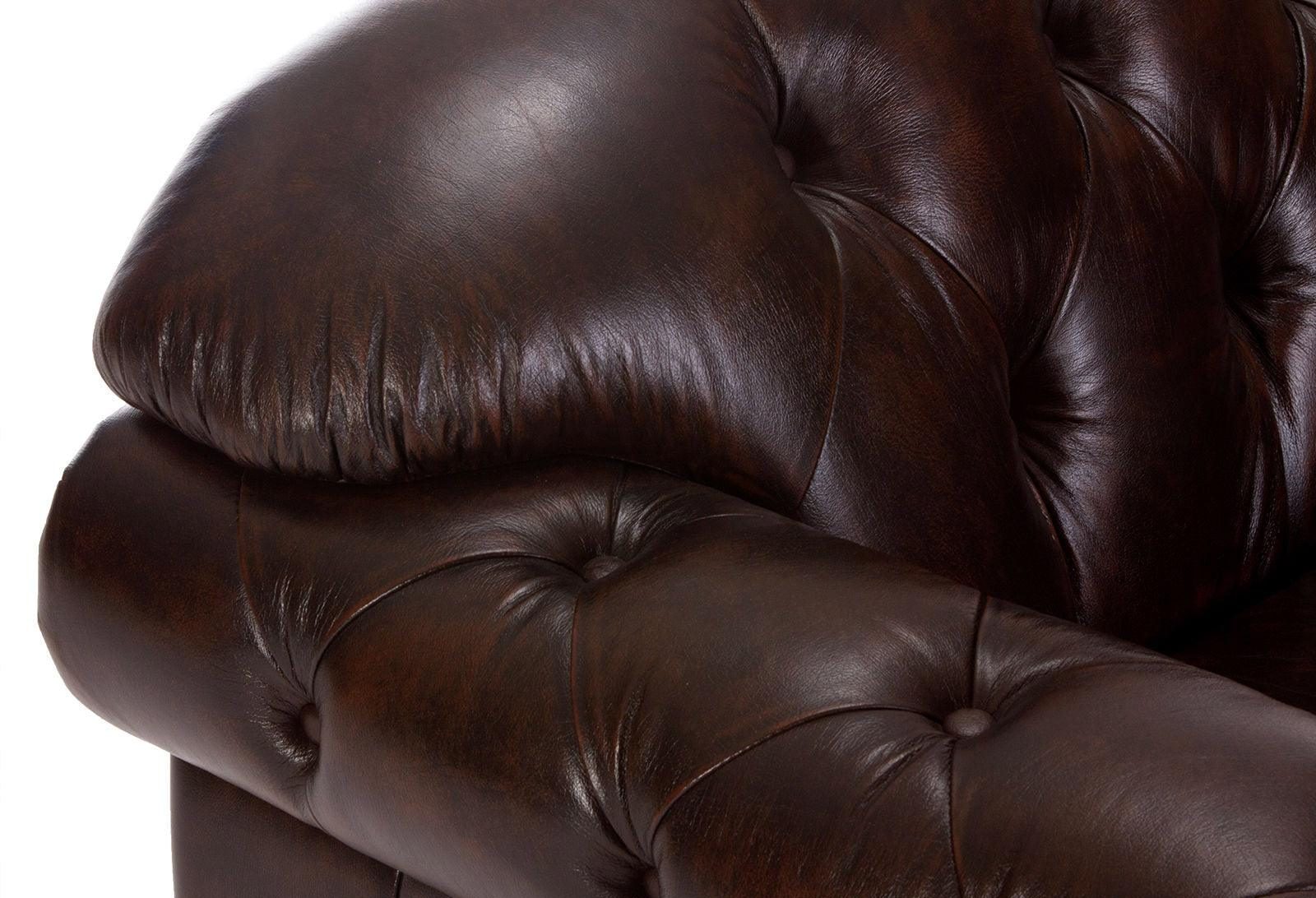 One Seater Colonial Chesterfield Sofa